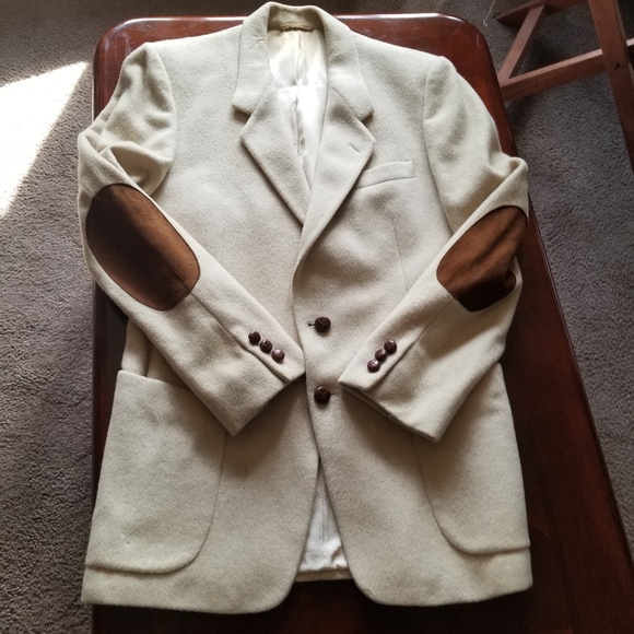 Pierre Cardin Other - Vintage Pierre Cardin Blazer 38